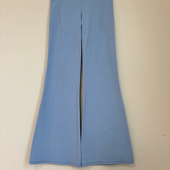 ATHLETA legging salutation stash flare leg baby blue high rise pull on yoga pant - Picture 6 of 16